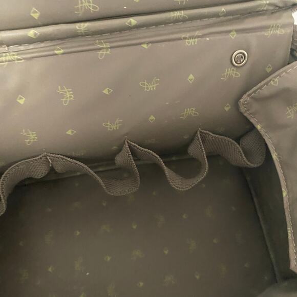 Diane von Furstenberg Vintage Floral Tapestry Travel Makeup Case 9"x12" - Picture 15 of 16